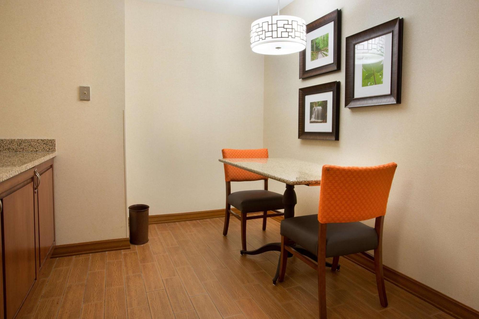 Drury Inn & Suites Columbus גרוב סיטי מראה חיצוני תמונה
