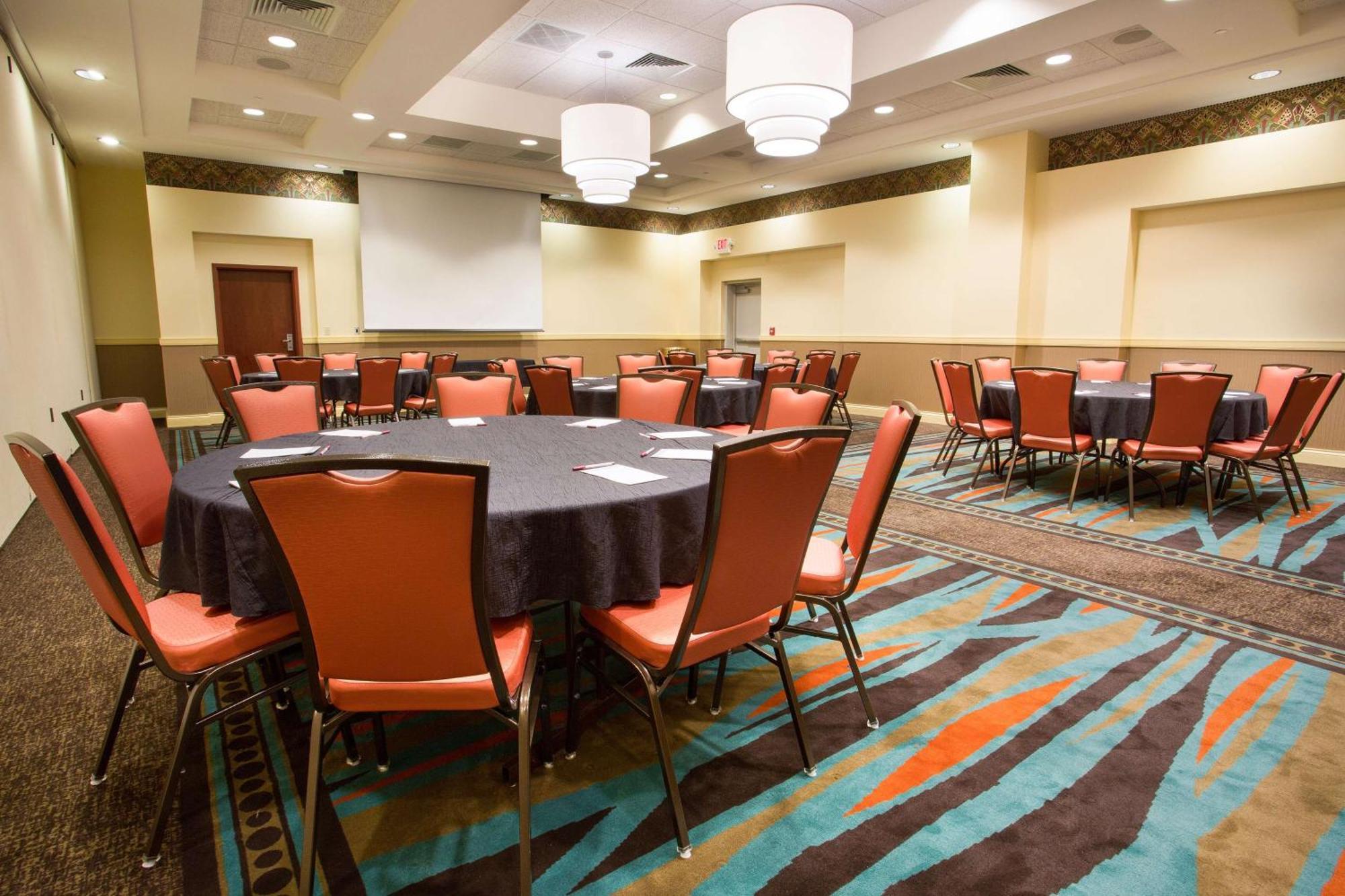 Drury Inn & Suites Columbus גרוב סיטי מראה חיצוני תמונה